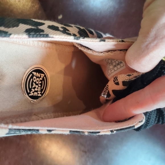 Rocket Dog Athena Safari Pink Leopard Plush Foam Zone Sz. 8 Slipon Sneaker - Picture 8 of 8